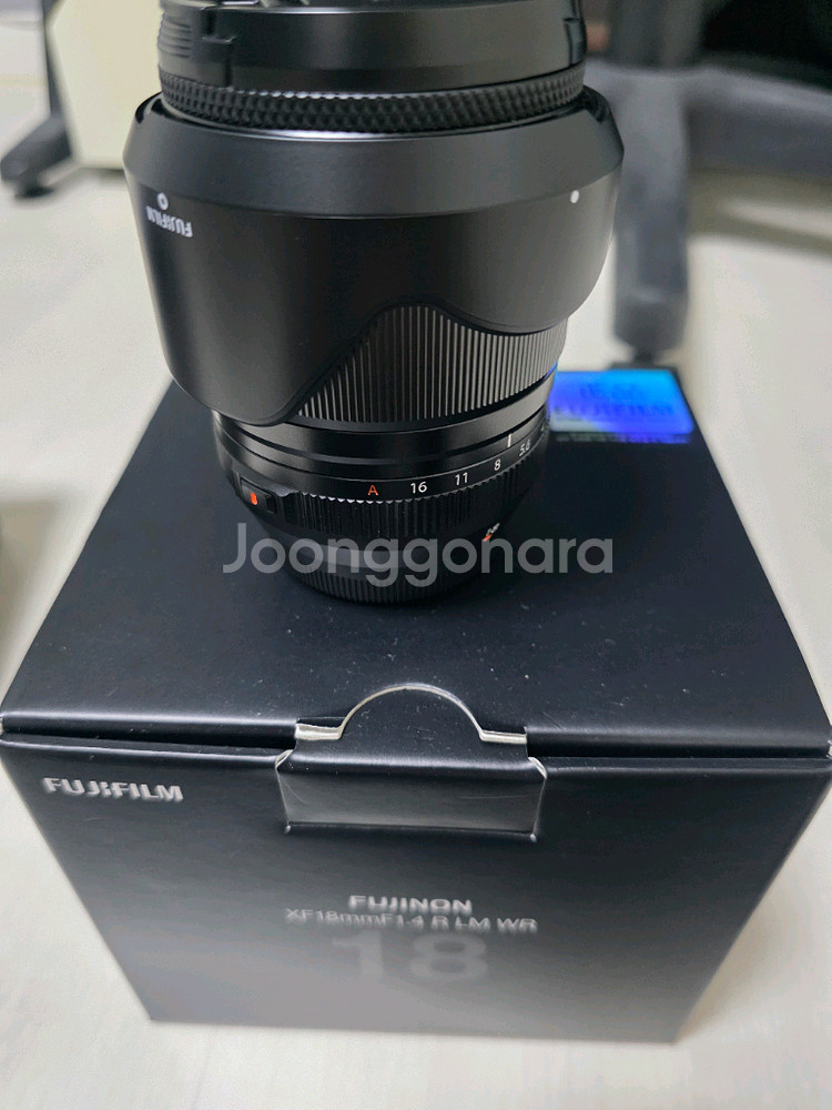 후지필름 XF 33mm F1.4 // XF 18mm--4