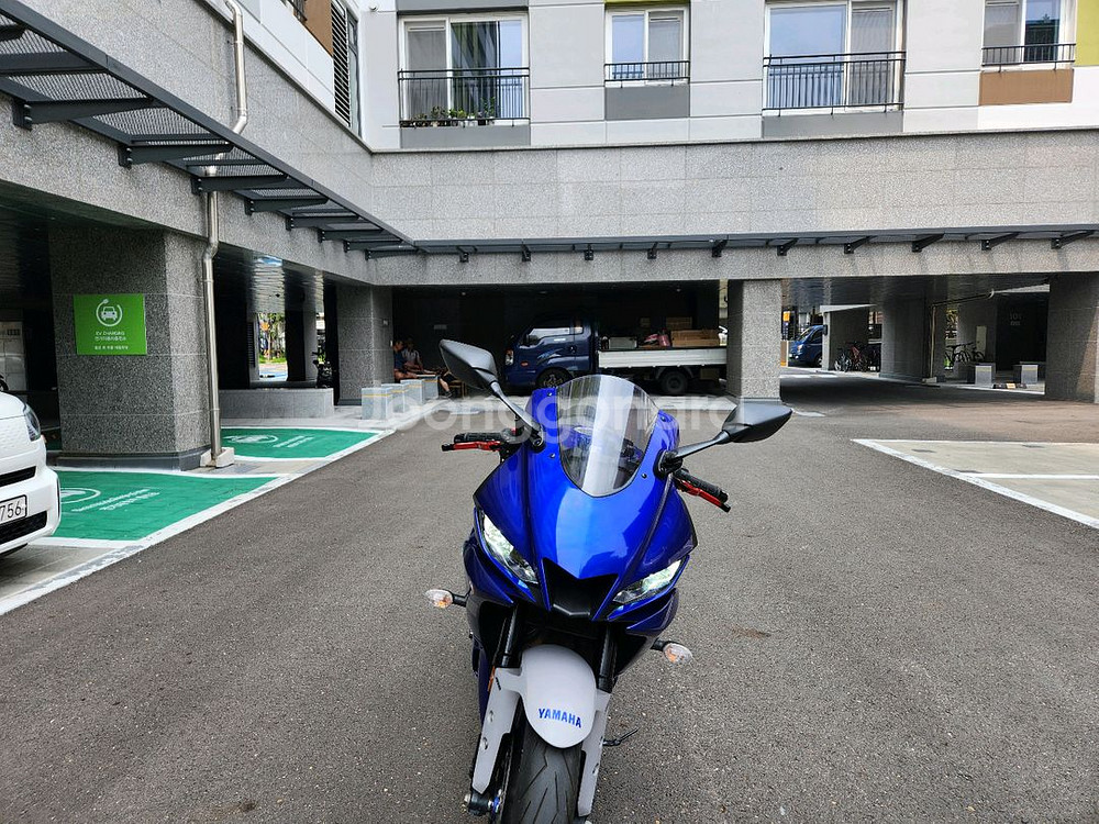 2020년 야마하R3 레이스블루컬러 판매합니다.--1