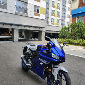 2020년 야마하R3 레이스블루컬러 판매합니다.