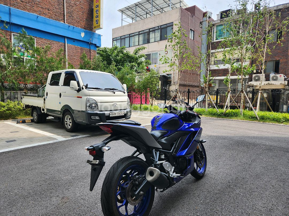 2020년 야마하R3 레이스블루컬러 판매합니다.--5