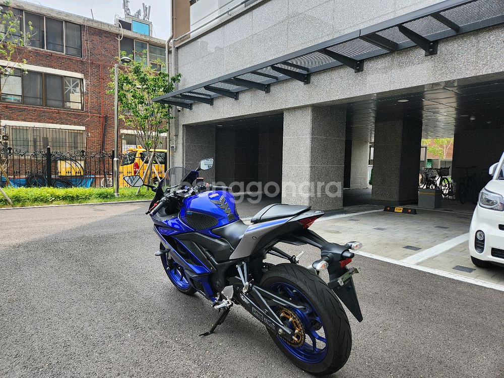 2020년 야마하R3 레이스블루컬러 판매합니다.--7