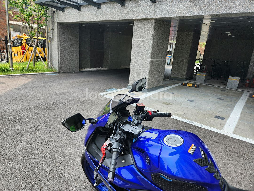 2020년 야마하R3 레이스블루컬러 판매합니다.--8