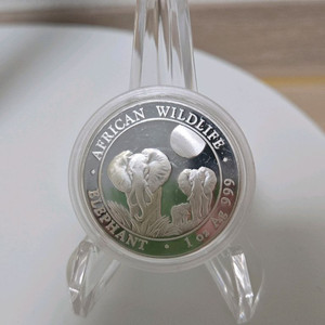 소말리아 아프리카 코끼리 1oz 은화 판매합니다.