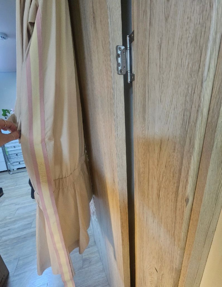 럭키슈에뜨 트렌치코트--4