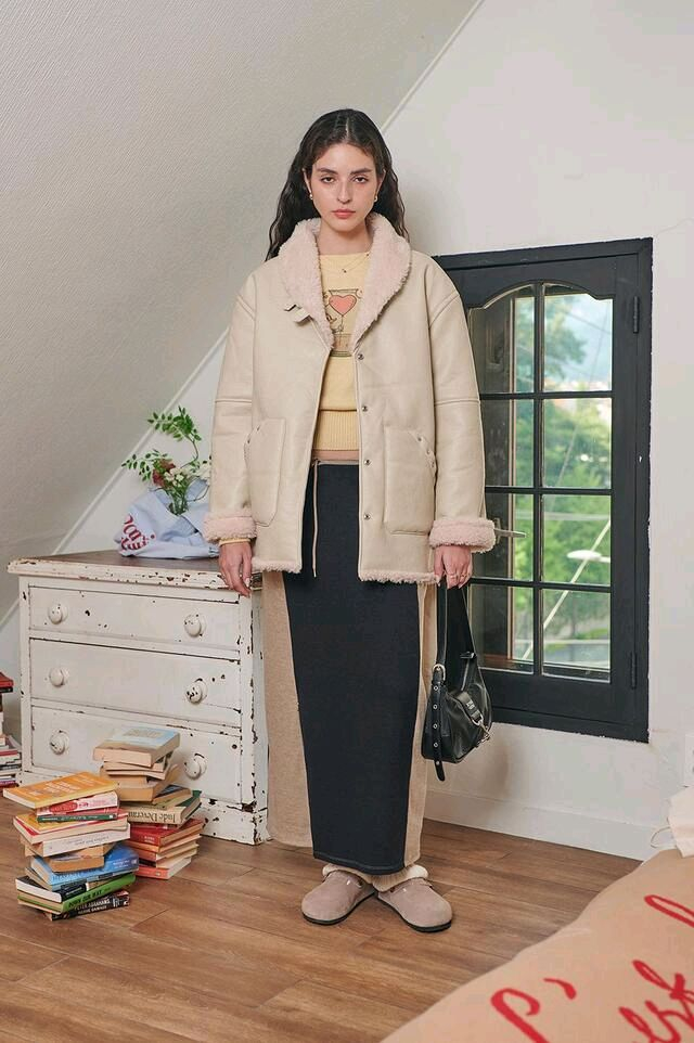 비터셀즈 무스탕 새상품 프리사이즈 택있음 이미지