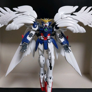 RG 윙 건담 제로 ew