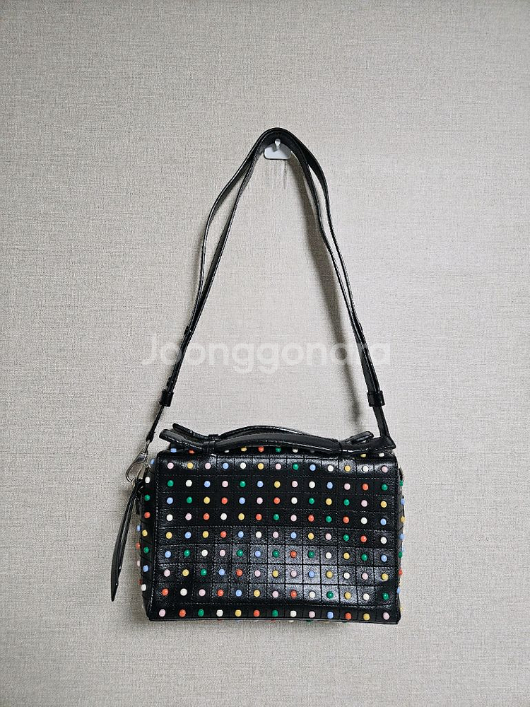 토즈 고미노 스터드 크로스백--1