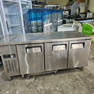 업소용 간냉식 1800 테이블 냉장고 --- 010 9288 8412 ---