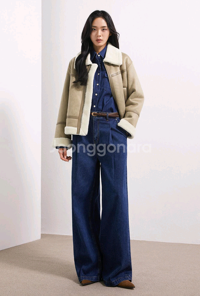 미쏘 무스탕 새상품 사이즈M택 있음--0