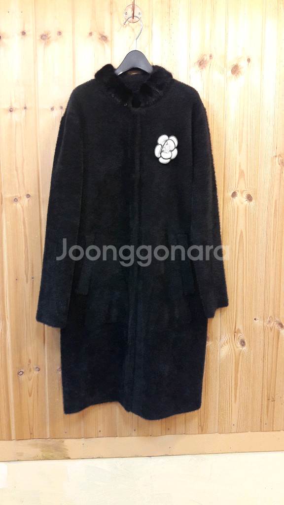 *천연밍크 카라넥 밍크 페이크퍼 코트 ( 새 상품 )* 택 포함 ; 38,000천연밍크 카라넥 밍크 페이크 퍼코트--0