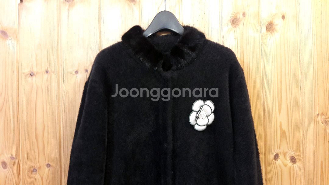 *천연밍크 카라넥 밍크 페이크퍼 코트 ( 새 상품 )* 택 포함 ; 38,000천연밍크 카라넥 밍크 페이크 퍼코트--4