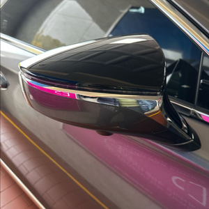 으른쪽 사이드 미러 렉서스 LS500 이미지