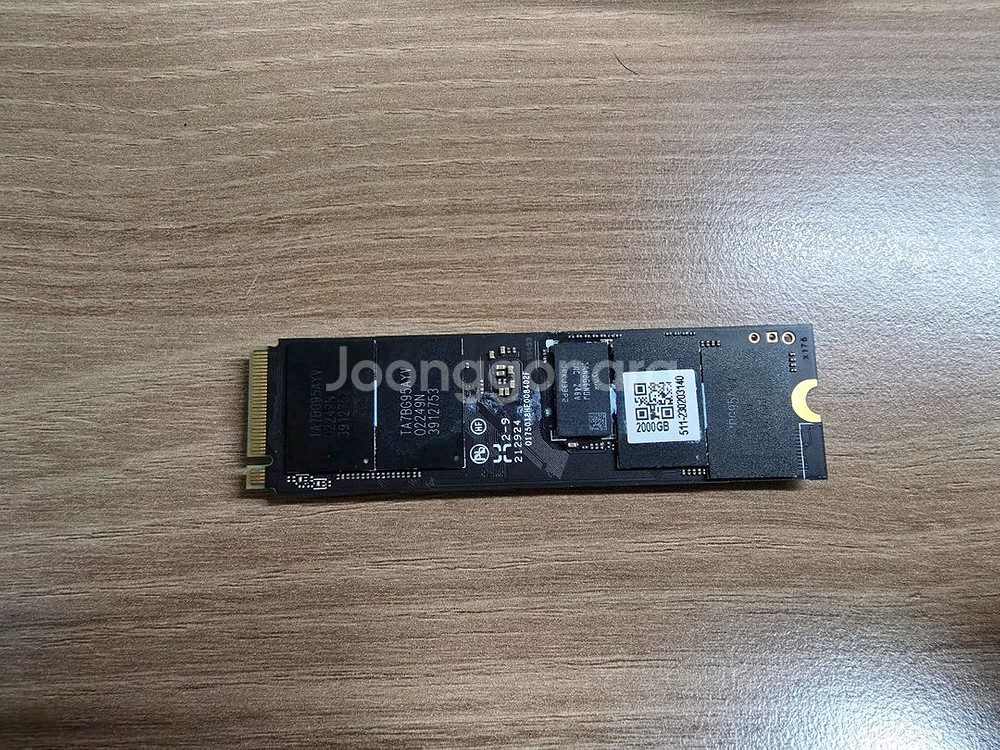 고성능 2TB SSD (Z991) 및 USB4 썬더볼트4 외장케이스--3