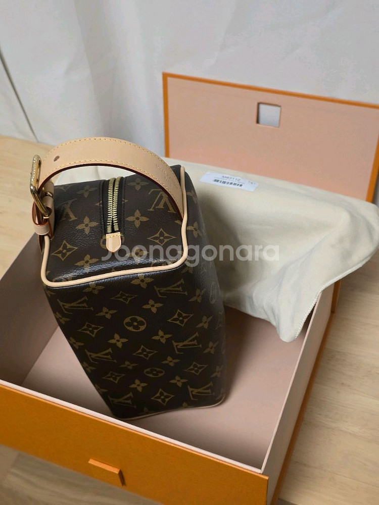 [새상품급] 루이비통 락커 돕키트 모노그램 클러치--0