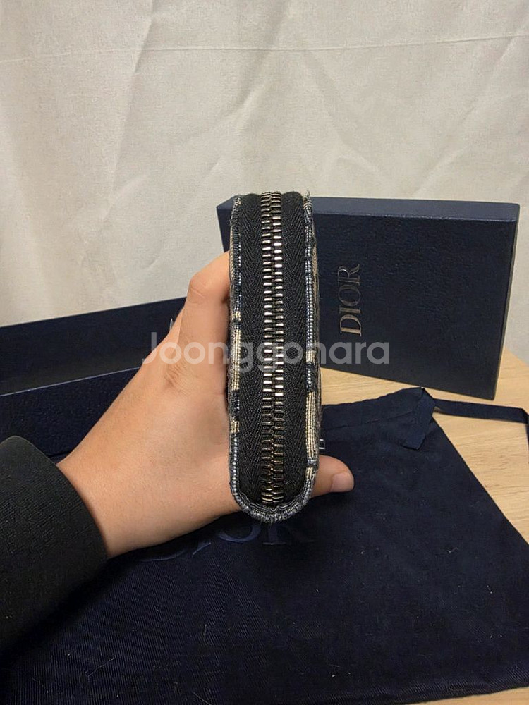 [풀구성] 디올 오블리크 지퍼 장지갑 베이지 지퍼돌이--1