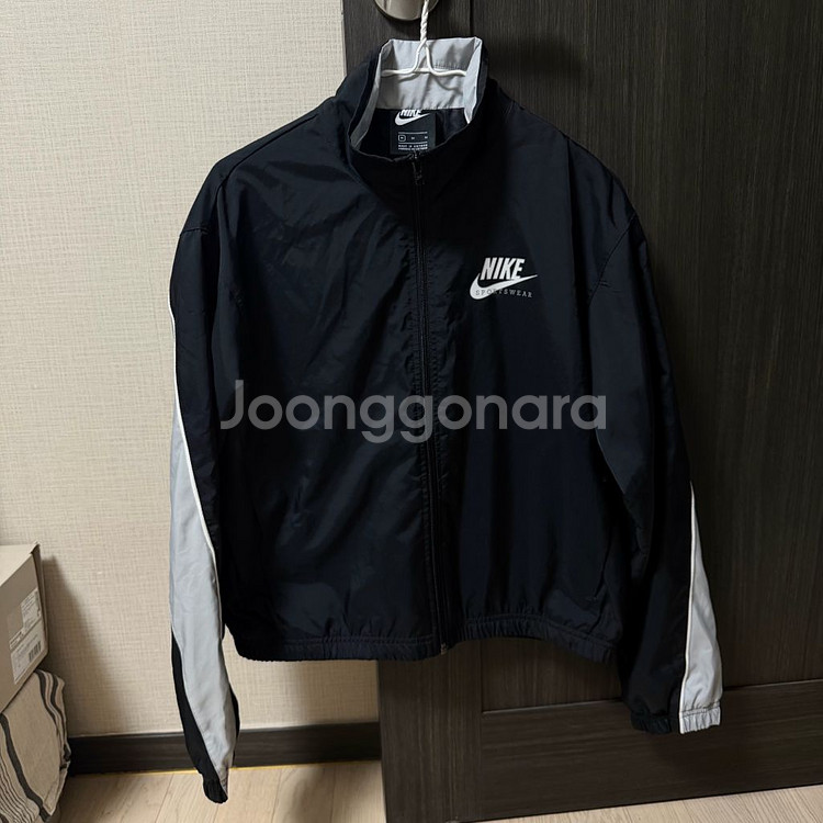 미디움 나이키 스포츠웨어 윈드러너 바람막이 자켓 블랙 빈티지 M--0