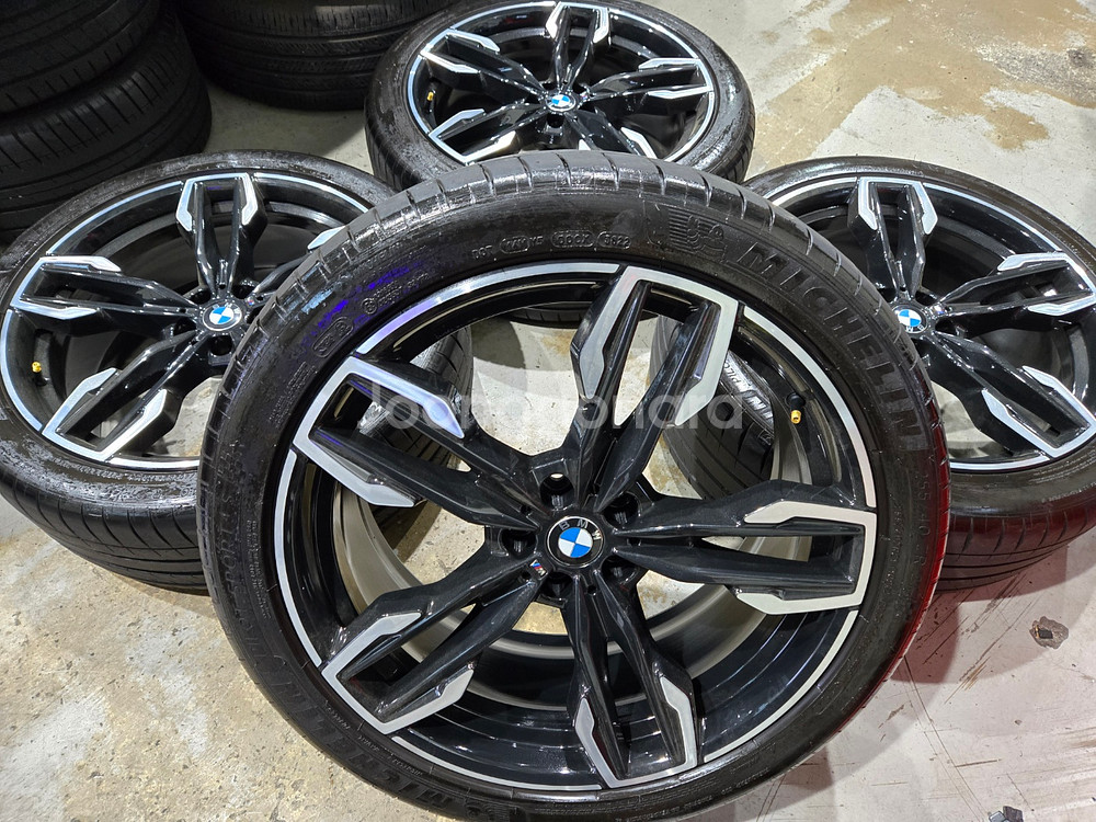 BMW X3,X4 718M 21인치 순정 휠타이어 판매합니다--7
