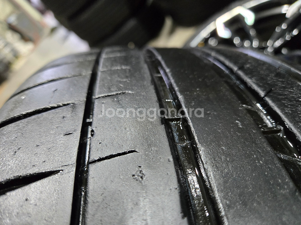 BMW X3,X4 718M 21인치 순정 휠타이어 판매합니다--6