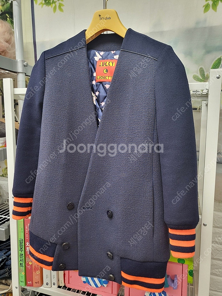 럭키슈에뜨 여성자켓 노카라 여성겨울자켓 (36사이즈55) WB71--1