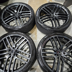 FFR22 플로포밍 22인치 휠타이어 판매합니다 PCD114.3 카니발,팰리세이드