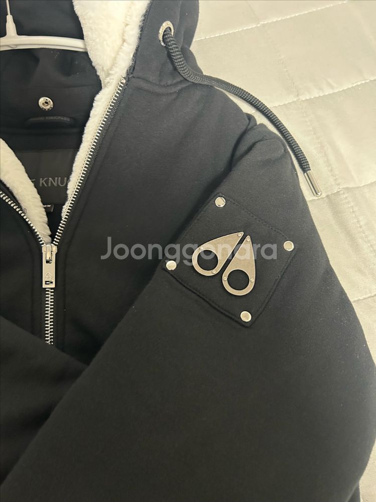 무스너클 버니스웨터m사이즈--0