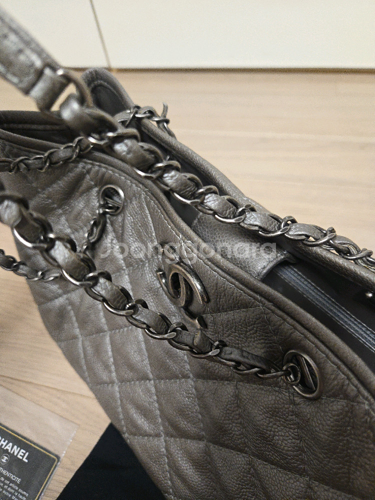 정품)샤넬 타임리스 턴락 캐비어 숄더백--2