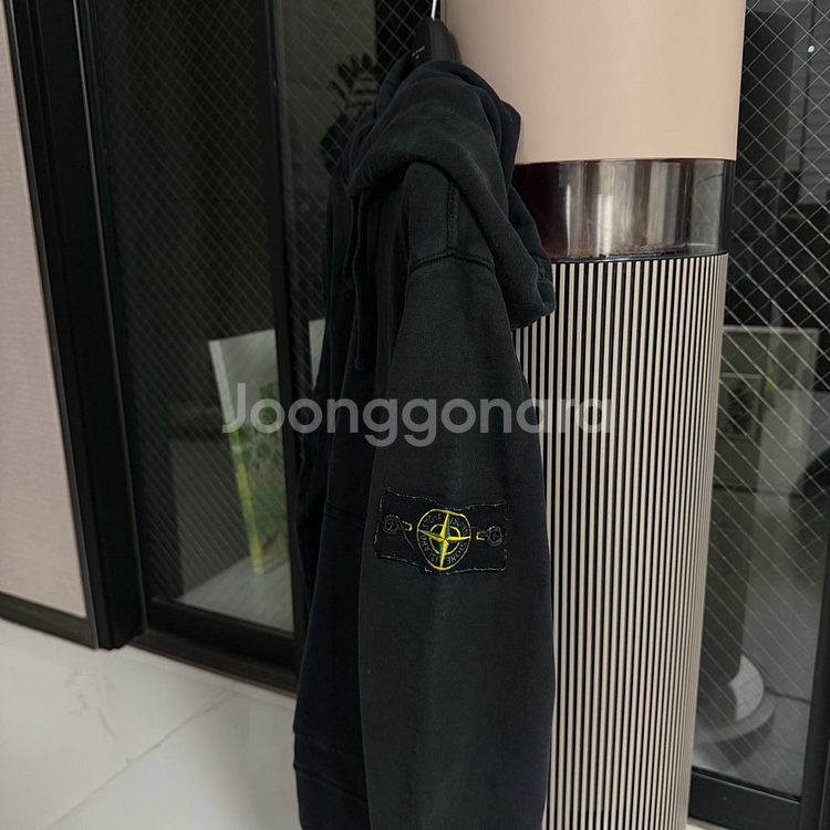 스톤아일랜드 블랙 후드티 L--1