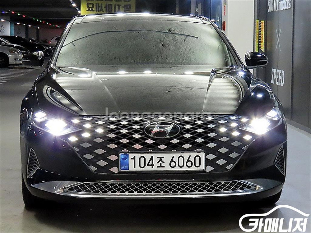 [현대]더 뉴 그랜저 IG 하이브리드 캘리그래피 (5인승) #앱특가--1