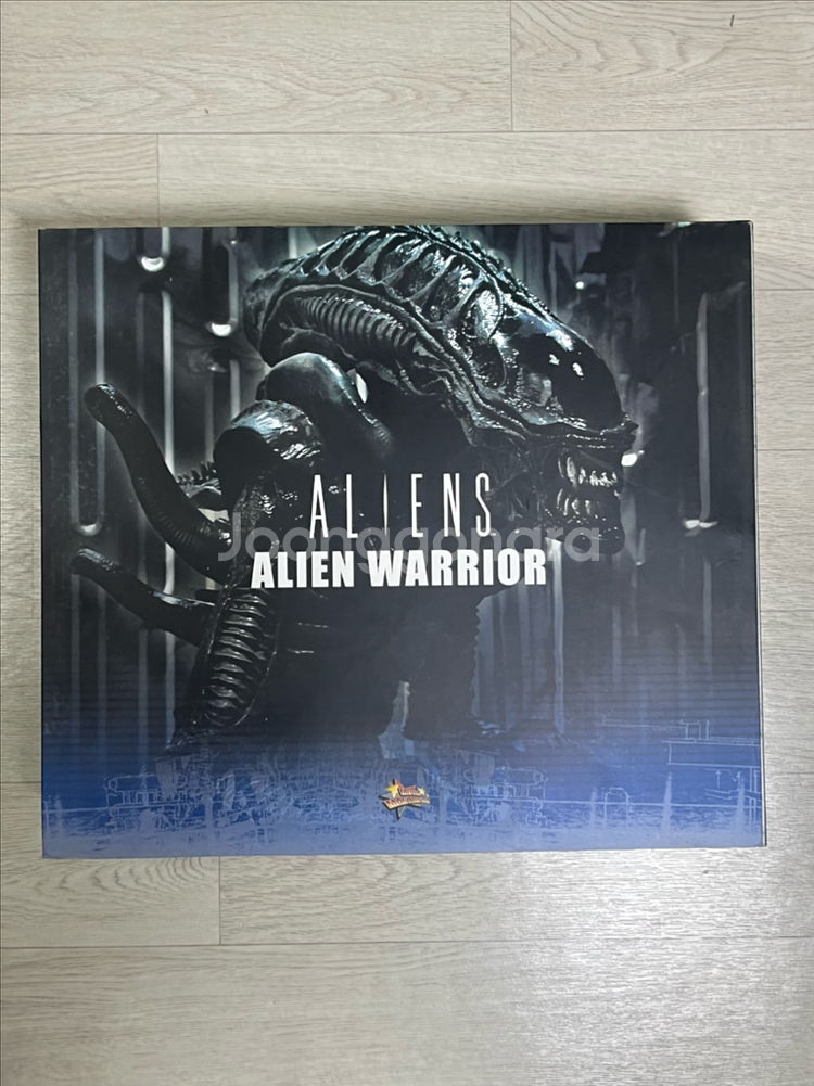 핫토이 에일리언 MMS47 중고품 판매합니다--4