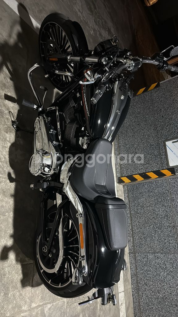 할리데이비슨 브레이크아웃117엔진 1923cc 2025.2월출고--2