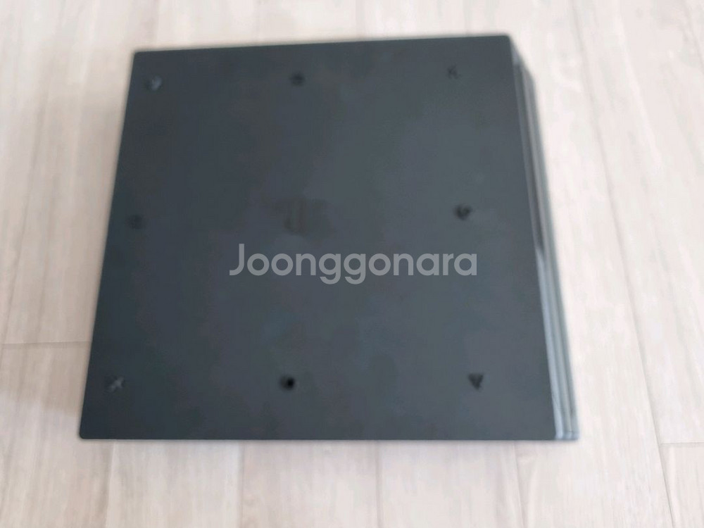 PS4 PRO 1TB(7218b)--2
