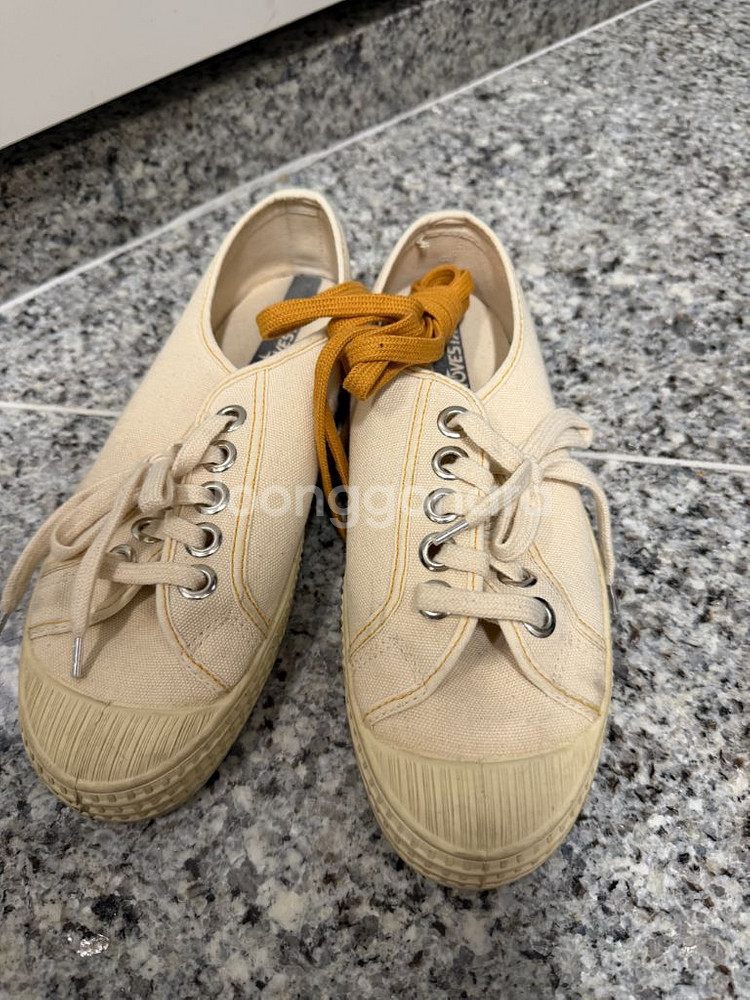 노베스타 코듀로이스니커즈, 화이트 240--1