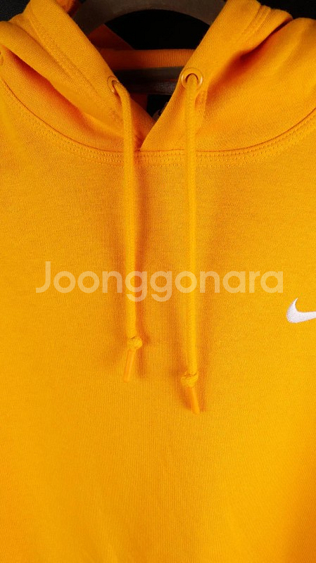 [L] 나이키 옐로 후드티--1