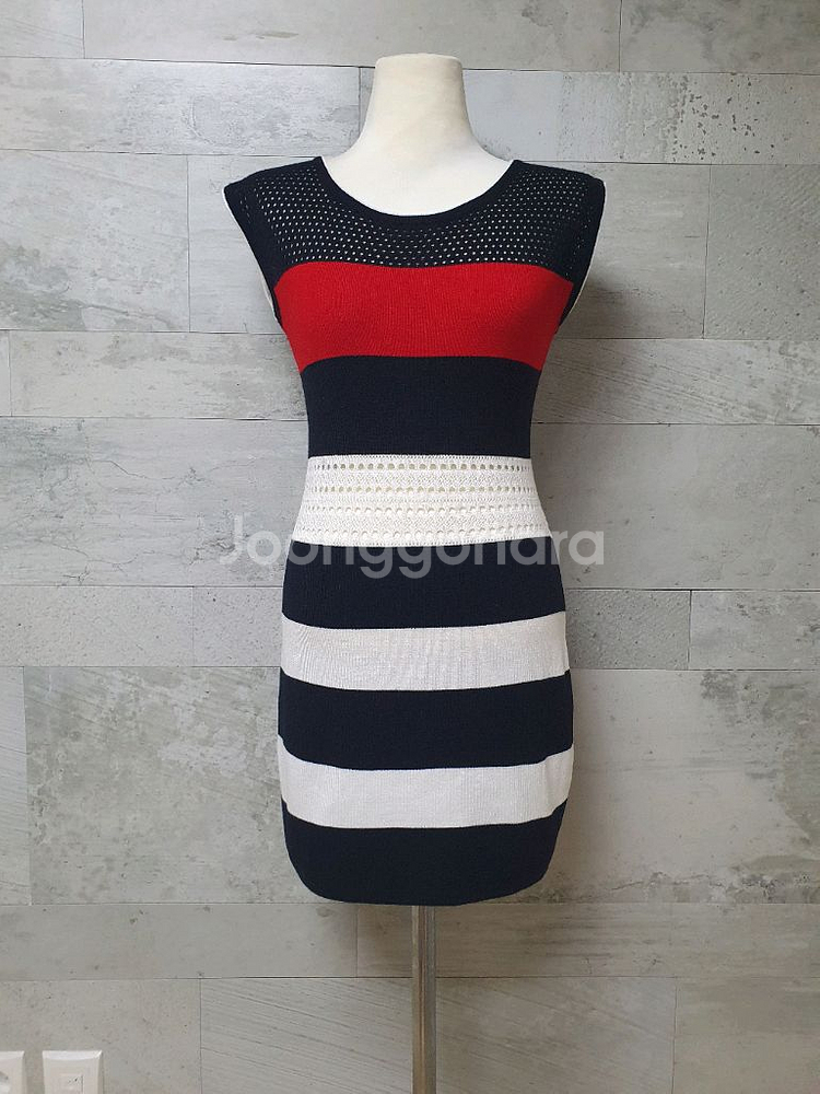 (상태좋음)니트 원피스겸 롱니트 프리사이즈--0