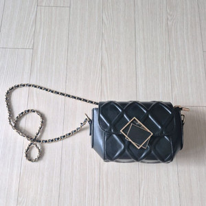 상태최상) 자라 가방 판매합니다.