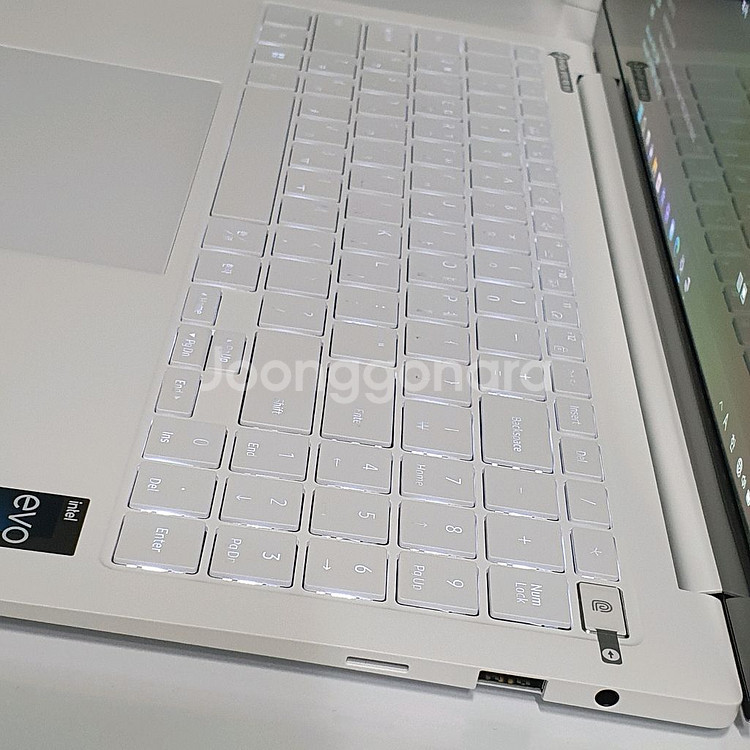 삼성노트북 갤럭시북2프로 nt950xed-kc52s--7