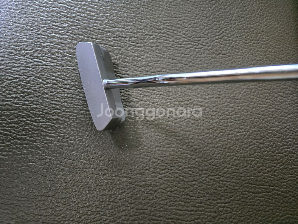 로마로 바쿠 센터퍼터--2