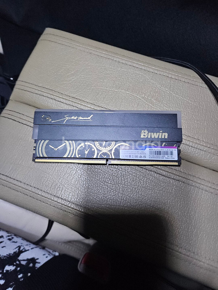 DDR5 48GB 6000 CL28 ARGB 단일메모리--0