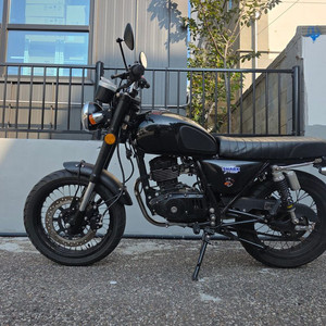 클래식 바이크 엘로이헌터 125S 21년식 1인 신조차량 116키로 주행 차량 이미지