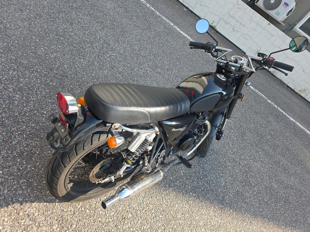 클래식 바이크 엘로이헌터 125S 21년식 1인 신조차량 116키로 주행 차량 이미지