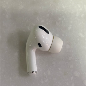 에어팟프로1 왼쪽 상태굿굿 급처요!!