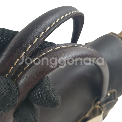 구찌 패뷸러스 퀸 토트백--6