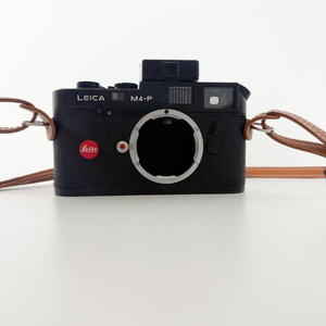 라이카 M4-P 바디 팝니다.