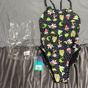 졸린 투니 페리 26