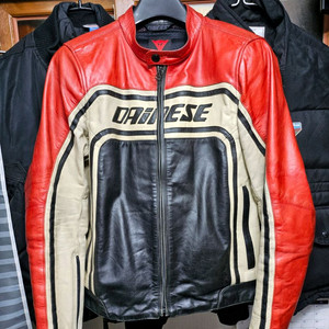 다이네즈 빈티지 클래식 가죽 자켓