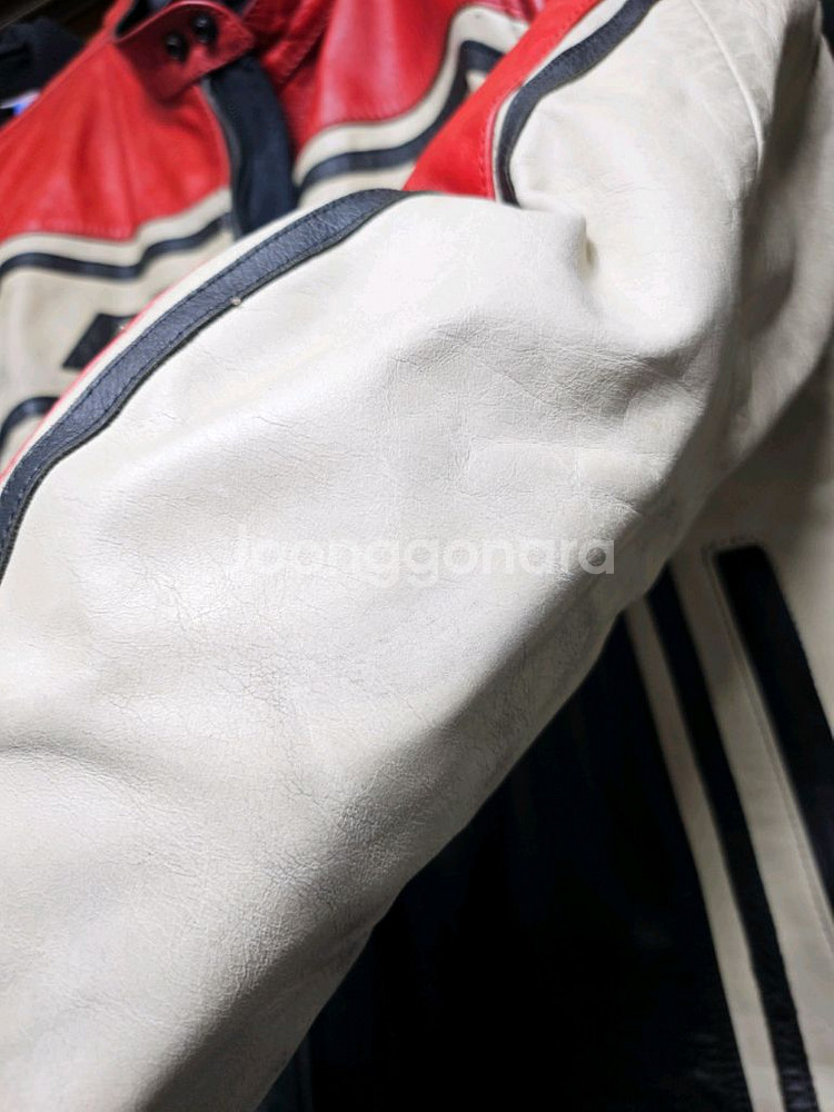 다이네즈 빈티지 클래식 가죽 자켓--3