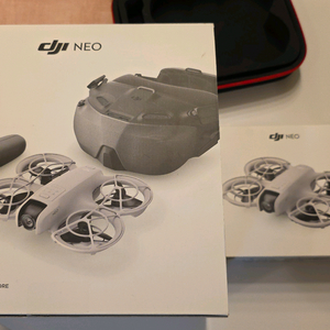DJI NEO 드론