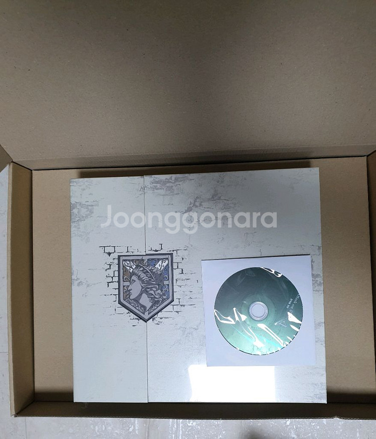 미개봉 진격의 거인 블루레이 ufe 판매합니다--1