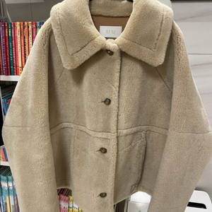 sjsj페이크퍼 자켓