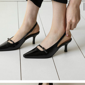 사뿐 모비나 스퀘어 슬링백 235